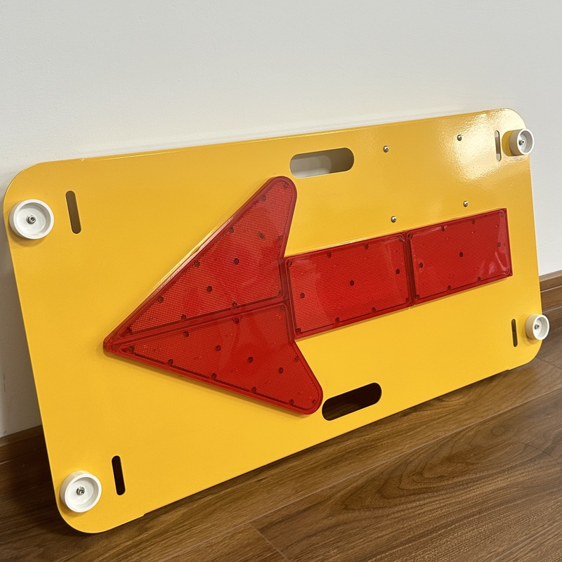 Tableau d'affichage directionnel visuel personnalisable avec mode Strobe et tension DC6V