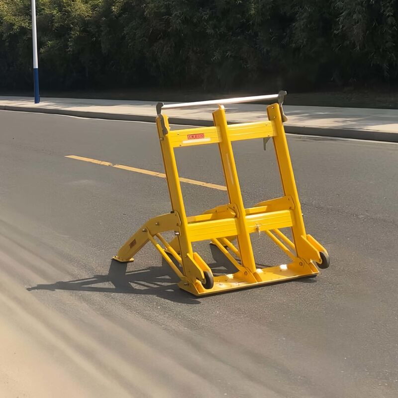 Pulvérisation électrostatique Barrière de véhicule mobile pliable en aluminium jaune avec roues pour la sécurité routière