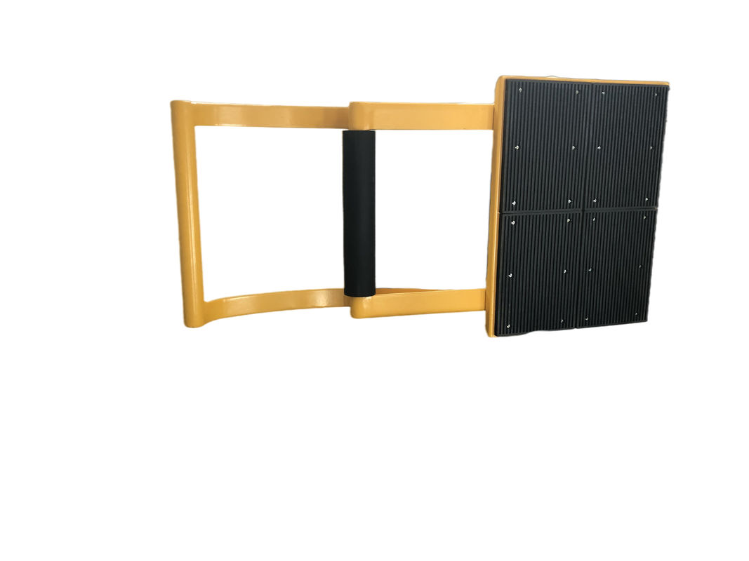 Atténuateur de choc pliable avec pulvérisation électrostatique et freinage non létal pour le contrôle des véhicules