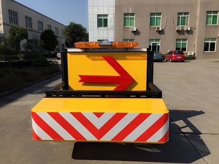 Type en aluminium barrière mobile de traction de sonnerie de véhicule anti-collision